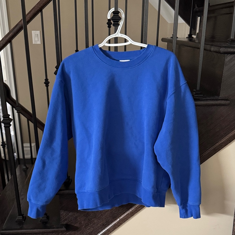 Aritzia Jazz Blue Perfect Fit Crewneck